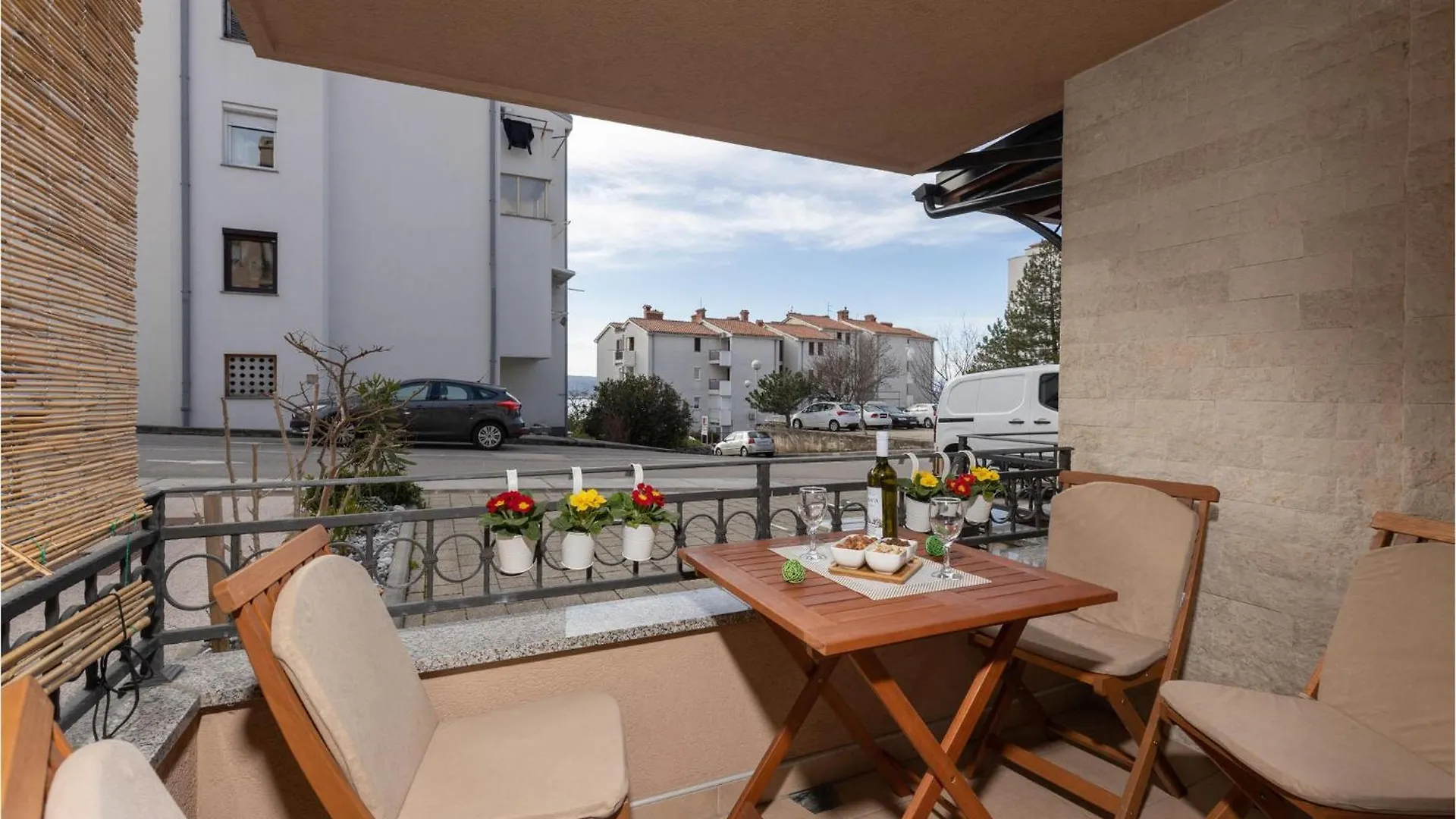 Cozy Apartment In Crikvenica With Kitchen